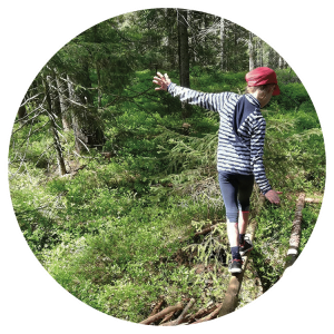 camp-nature-foret-enfants-haute-savoie-anna-haug-kanooka camp-nature-foret-enfants-haute-savoie-anna-haug-kanooka